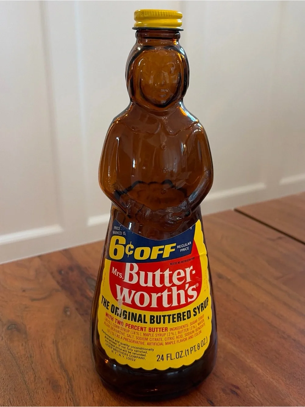 Vintage 1971 Mrs. Butterworth's Glass Syrup Bottle 24 oz Amber Rare 6¢ Off Label
